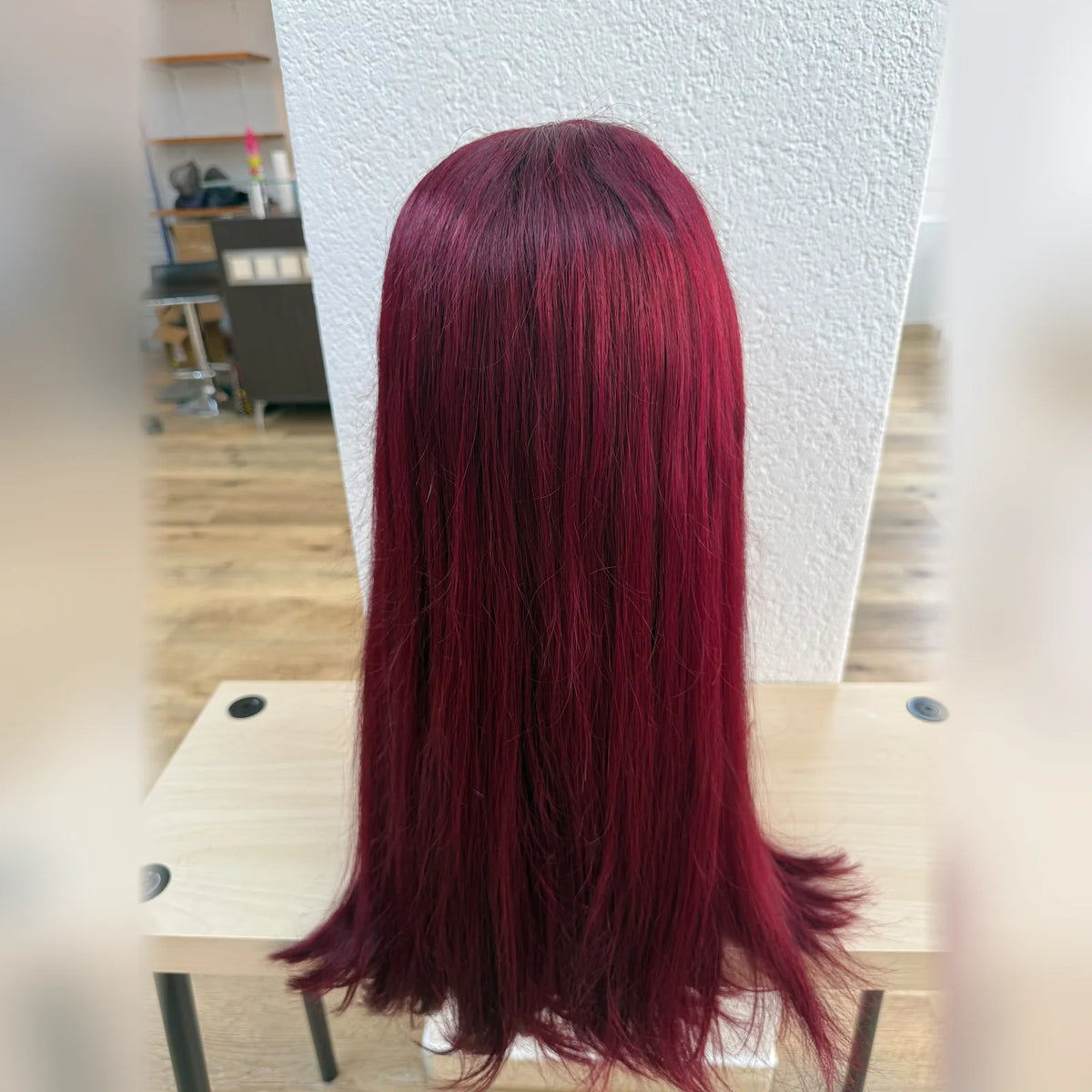 Perruque naturelle lisse bordeaux closure 5×5
