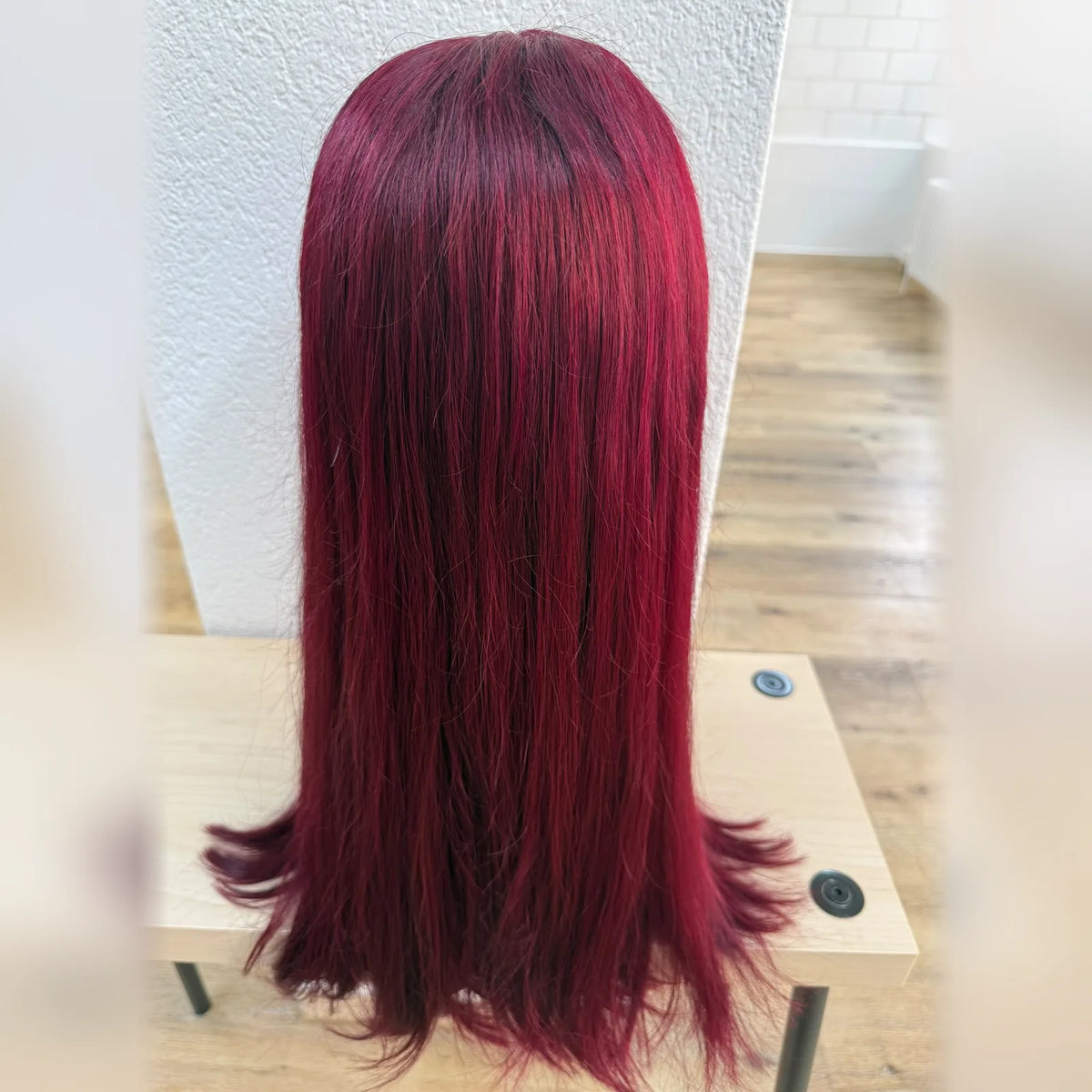Perruque naturelle lisse bordeaux closure 5×5